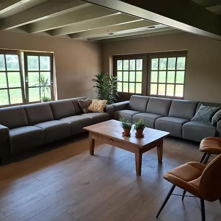 Villa De Strijpse Hoeve, Een Ruime Moderne Woning